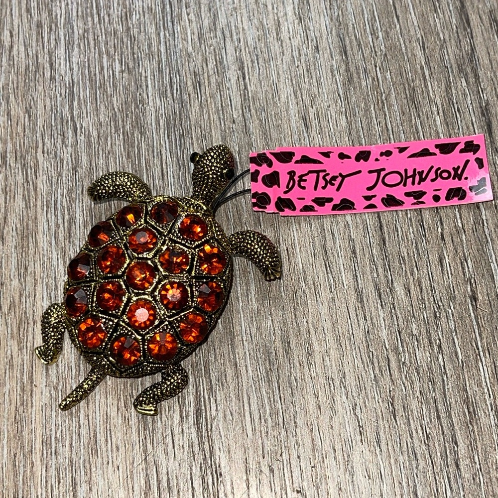 Betsey Johnson Turtle Pin/Decor